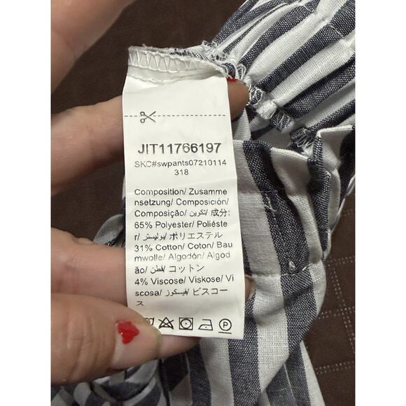 NWT! SHEIN Women’s Blue & White Striped Wide-Leg Drawstring Pants - Size 6/M - Picture 9 of 10